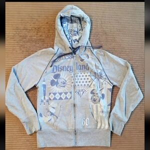 DISNEYLAND 60TH SWEATSHIRT ADULT SMALL GREY DISNEY PARKS 60TH ANNIVERSARY X COND